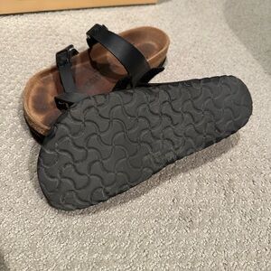 Birkenstock Mayari women’s sandals